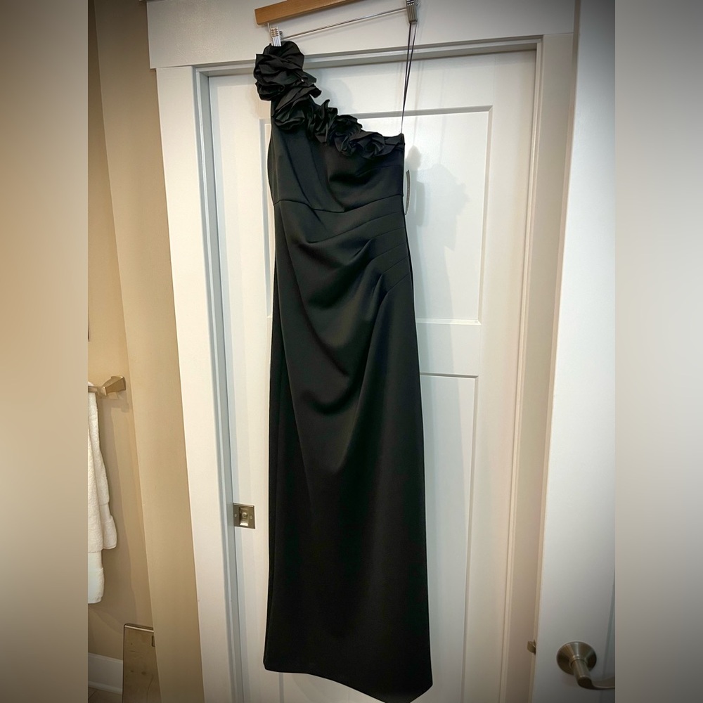 SLNY Black One-Shoulder Ruffle Dress
